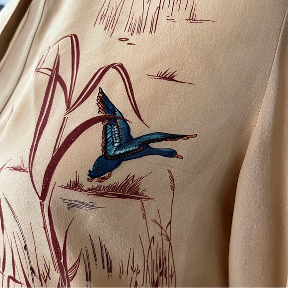 Rare 70s Gucci silk blouse with duck in marsh design - Picture 3 of 11
